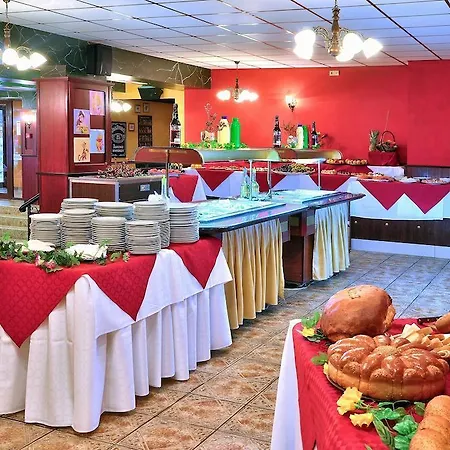 Kris At Paradise Park Lejlighedshotel Golden Sands