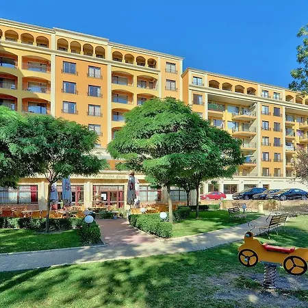 Kris At Paradise Park